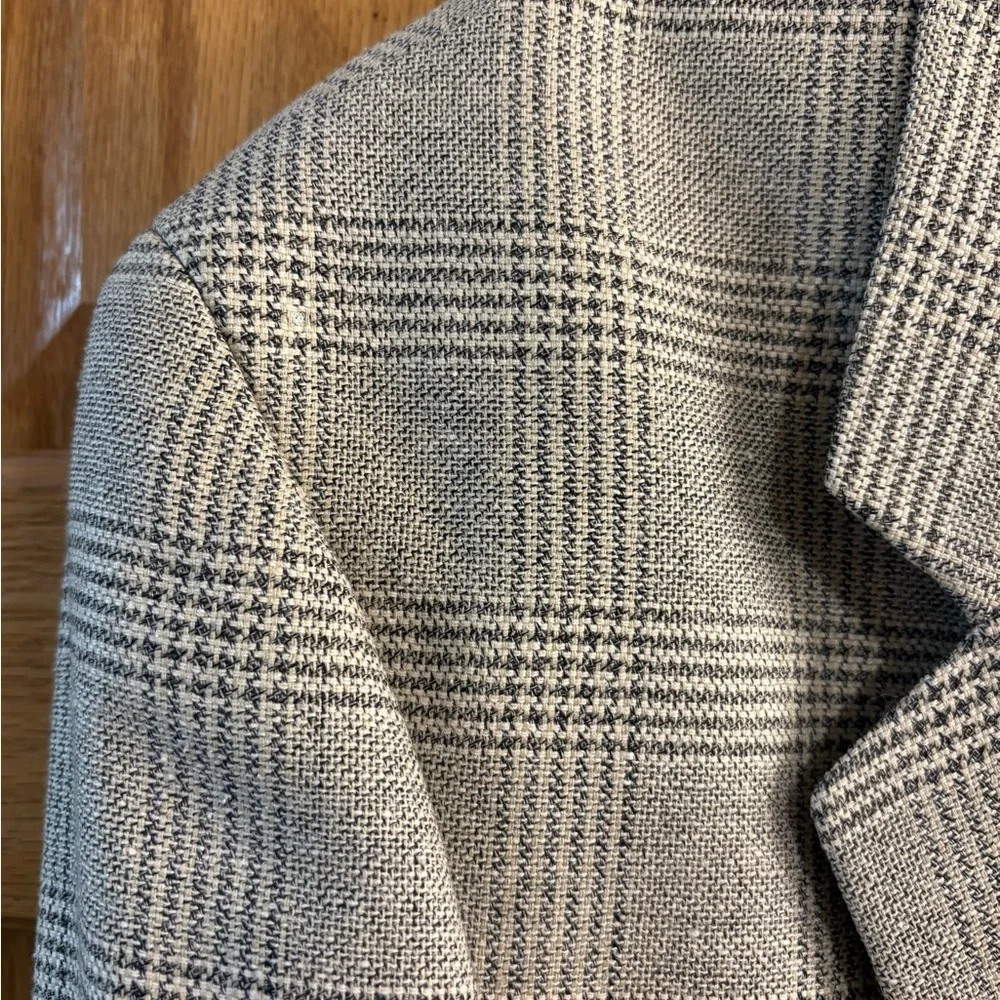 Vtg Kasper Blazer Prince Of Wales Check Beige Plaid Pattern Men’s 46R Sport Coat
